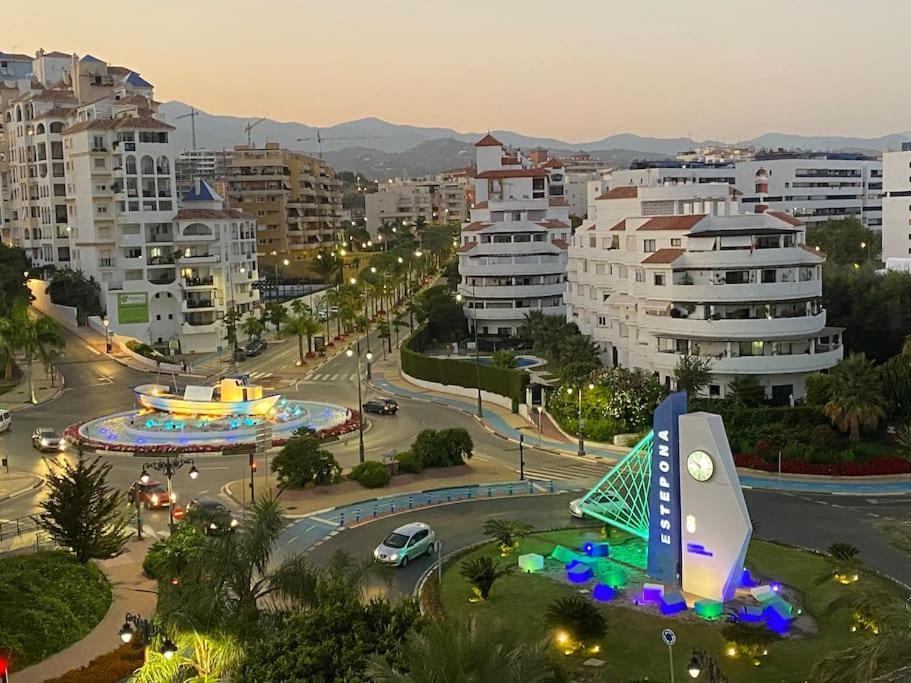 Central Estepona 3 Bed Apt With Pool And Parking Ngoại thất bức ảnh