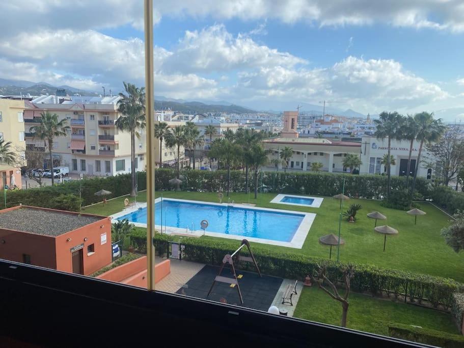 Central Estepona 3 Bed Apt With Pool And Parking Ngoại thất bức ảnh